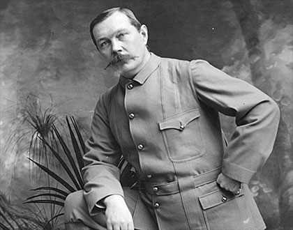 Doyle en uniforme, 1900